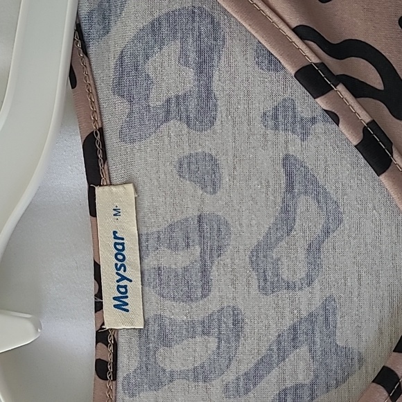 Top - Picture 2 of 6